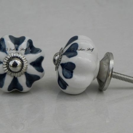 Grey Heart Medium Knob (1)